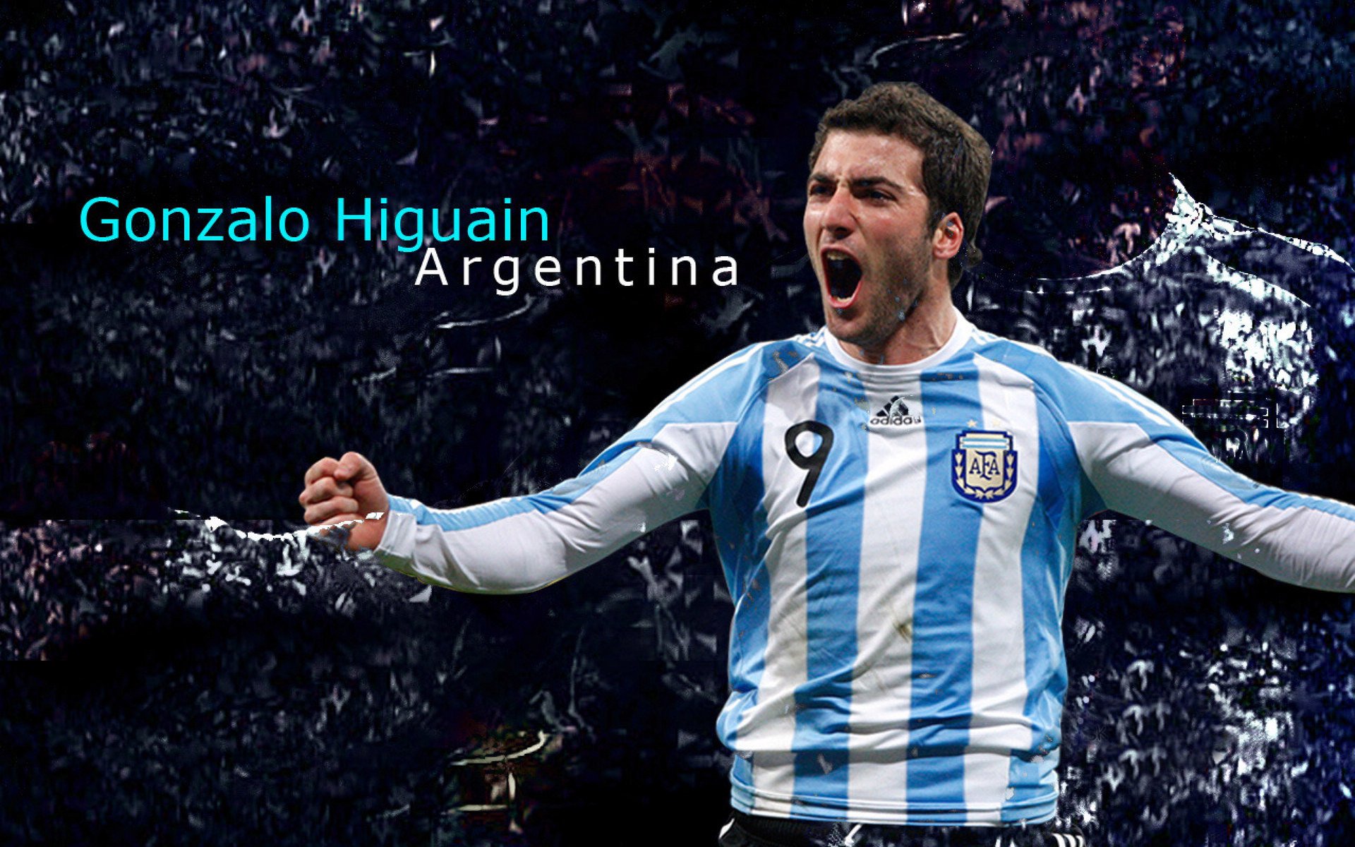 意甲经典对抗：埃及前锋在米兰德比中梅开二度，埃及队球星