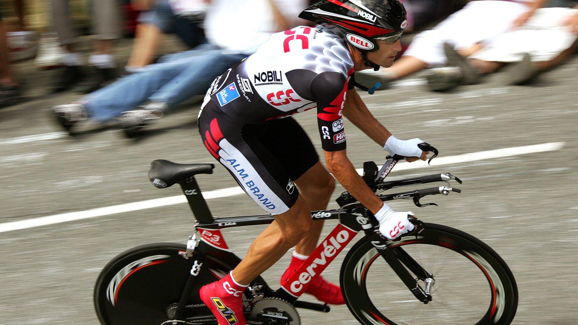 电竞选手如何规划职业生涯:目标明确与长期发展,电竞的职业生涯规划